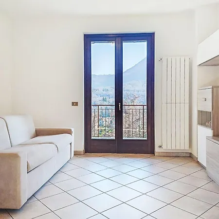 Apartamento La Rocca By Interhome